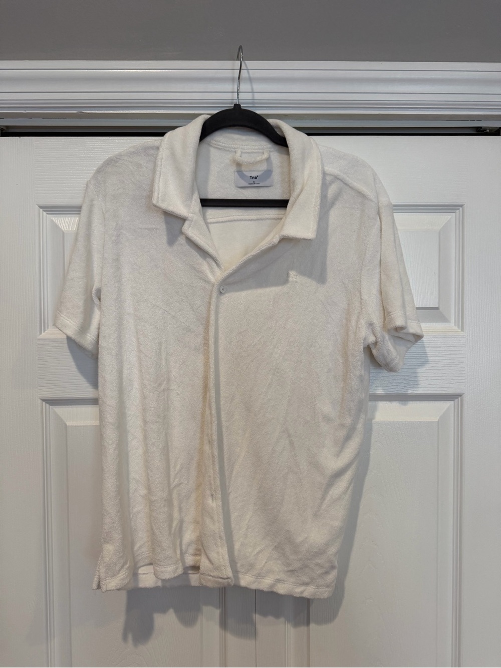 Aritzia White Button-Down Short Sleeve Resort Shirt